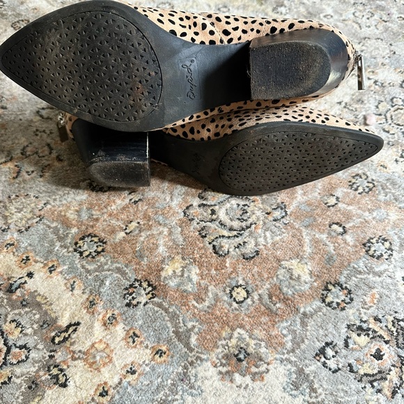 Qupid Booties - Picture 3 of 3